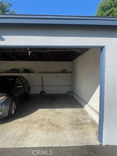 Building Photo - 2723 S Fremont Ave