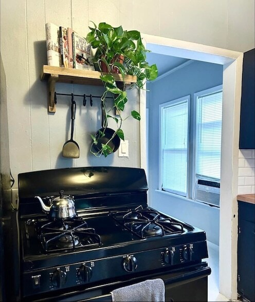 Building Photo - 208 Vincent St