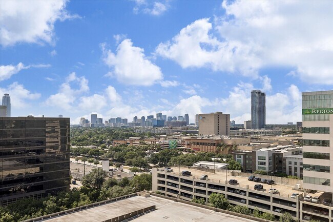 Building Photo - 15 Greenway Plz