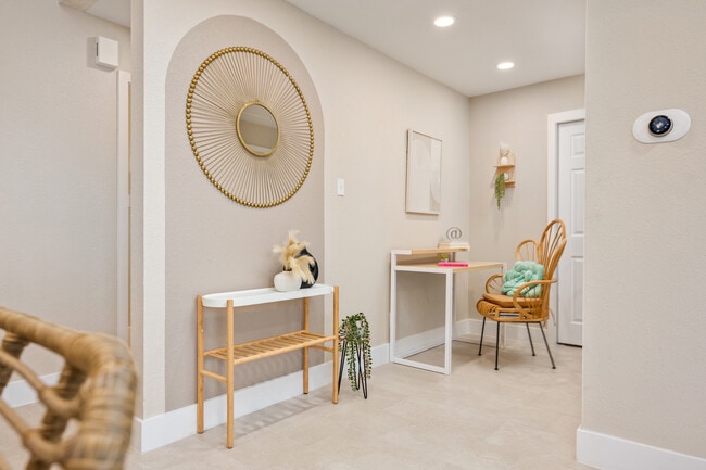 Building Photo - 2947 High Plains Dr