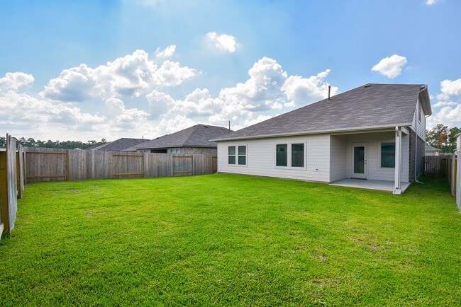 Building Photo - 40530 Birch Shadows Ct