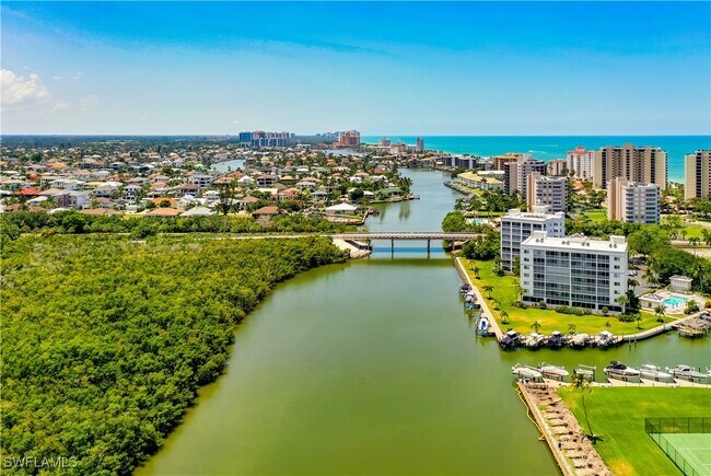 Building Photo - 17 Bluebill Ave