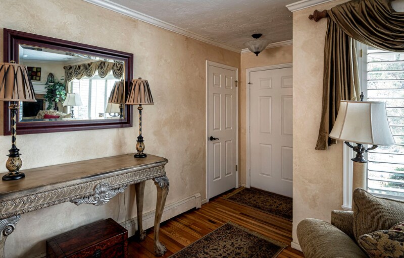 Building Photo - 5075 S Wander Ln