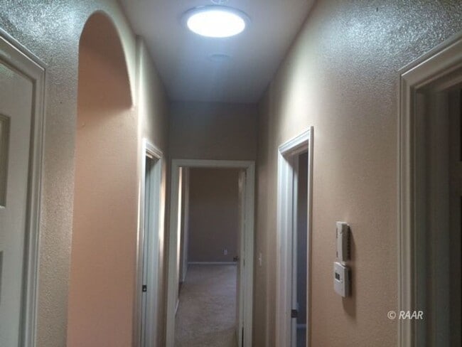 Building Photo - 1416 W Coronado Ave