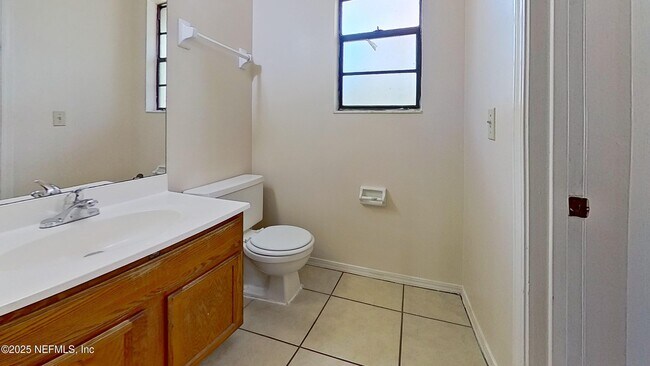Building Photo - 474 Bentwood Ln