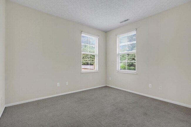 Building Photo - 7465 Red Maple Pl