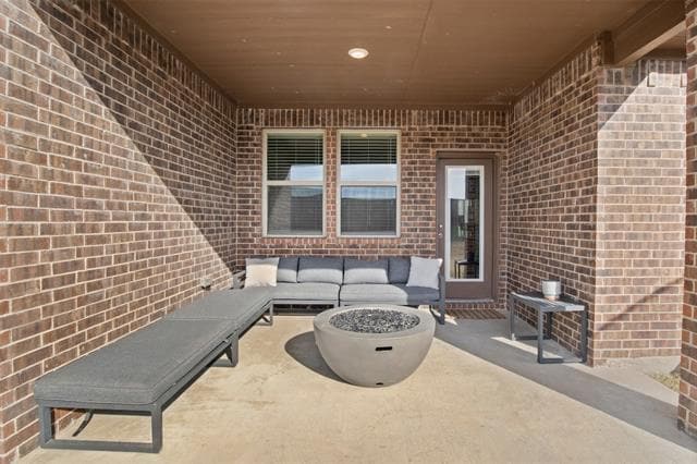 Building Photo - 1313 Elderberry Dr