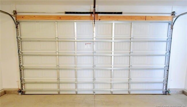 Building Photo - 331 Brentmoor Dr