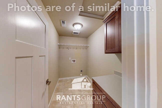 Building Photo - Brand New 5 Bedroom Home in Tumwater! Easy I5 Access!