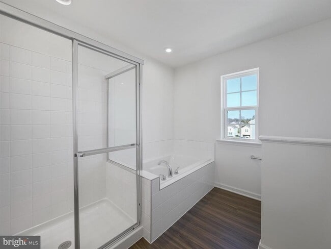 Building Photo - 96 Stafford Pl