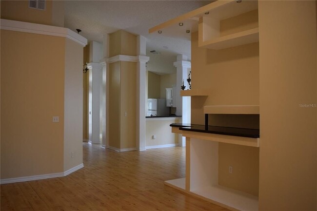 Building Photo - 1714 Fox Glen Ct