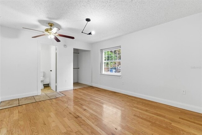 Building Photo - 502 Tweed Ave