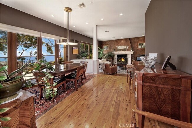 Building Photo - 1131 Emerald Bay
