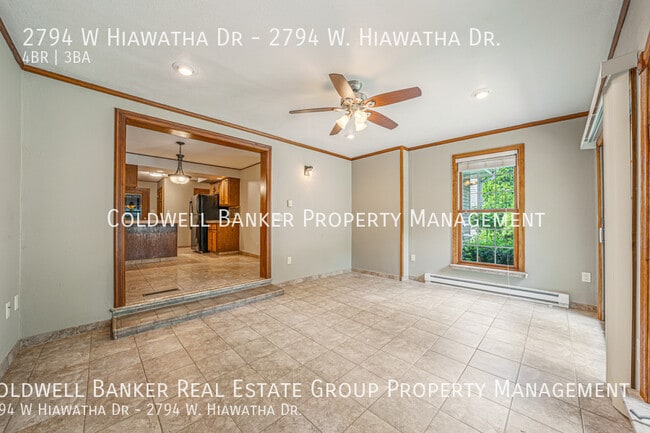 Building Photo - 2794 W Hiawatha Dr