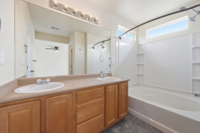 Building Photo - $2,740.95 - 3 Bed, 2 Bath Home in Thornton with Central AC and In Unit Laundry!