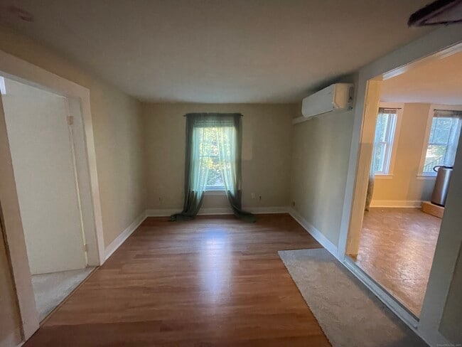 Building Photo - 42 Fisher Hill Rd