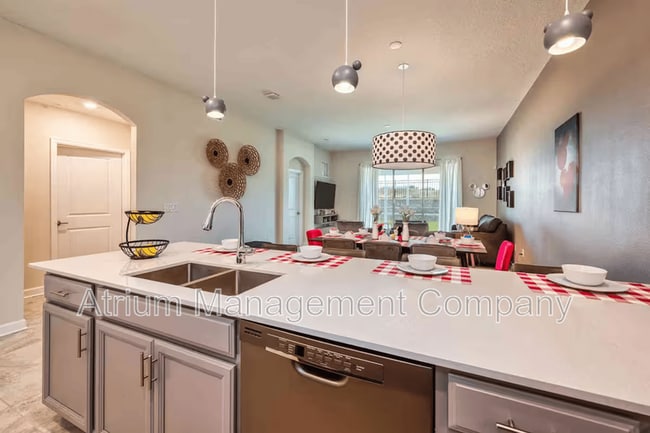 Building Photo - 631 Ocean Course Ave