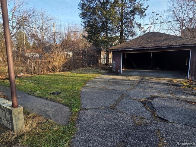 Building Photo - 5274 Nottingham Rd