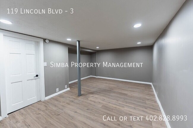 Building Photo - 119 Lincoln Blvd