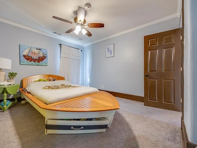 Building Photo - 1512 College St