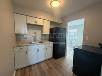 Building Photo - 5146 Carthage Ave