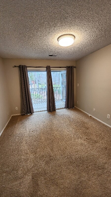 Building Photo - 2502 Cranbrook Ln