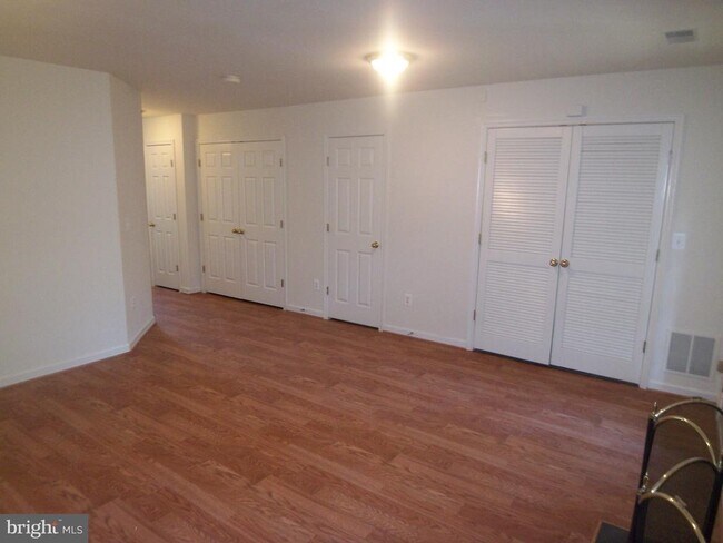 Building Photo - 11448 Abner Ave