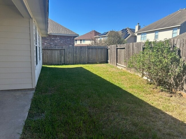 Building Photo - 20922 Barbons Heath Ct