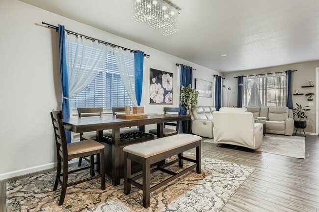 Building Photo - 8990 Birch Run Dr