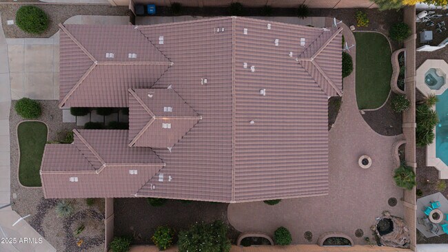 Building Photo - 453 W Lantana Pl