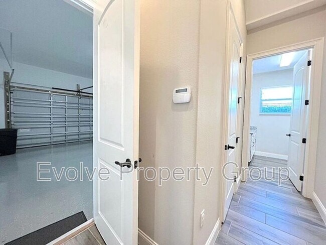 Building Photo - 15 Sandpiper Ln