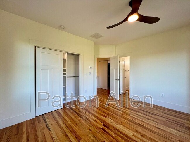 Building Photo - 21 Toxaway St