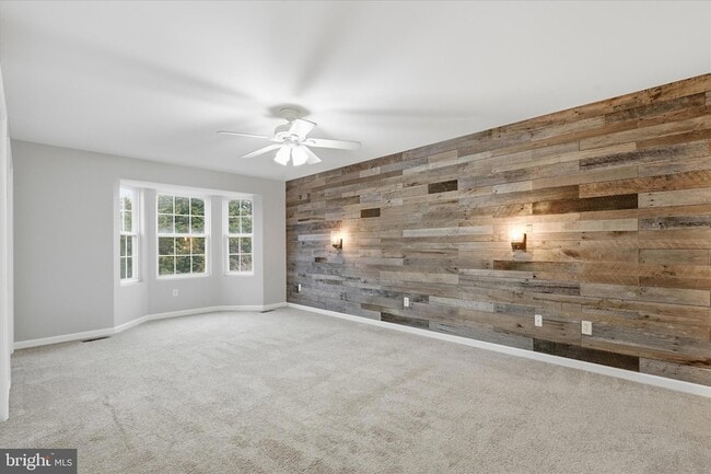 Building Photo - 5534 Franklin Blvd