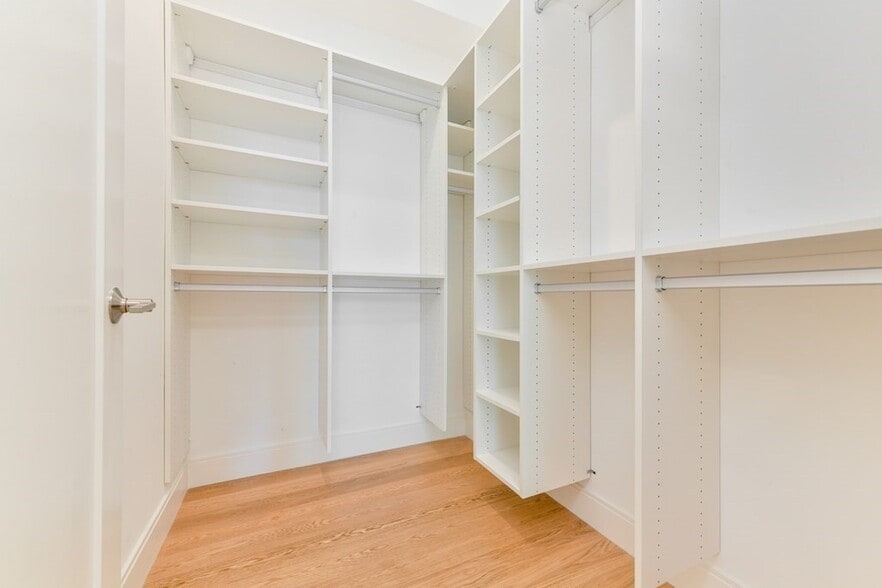 Building Photo - 488 Dorchester Ave