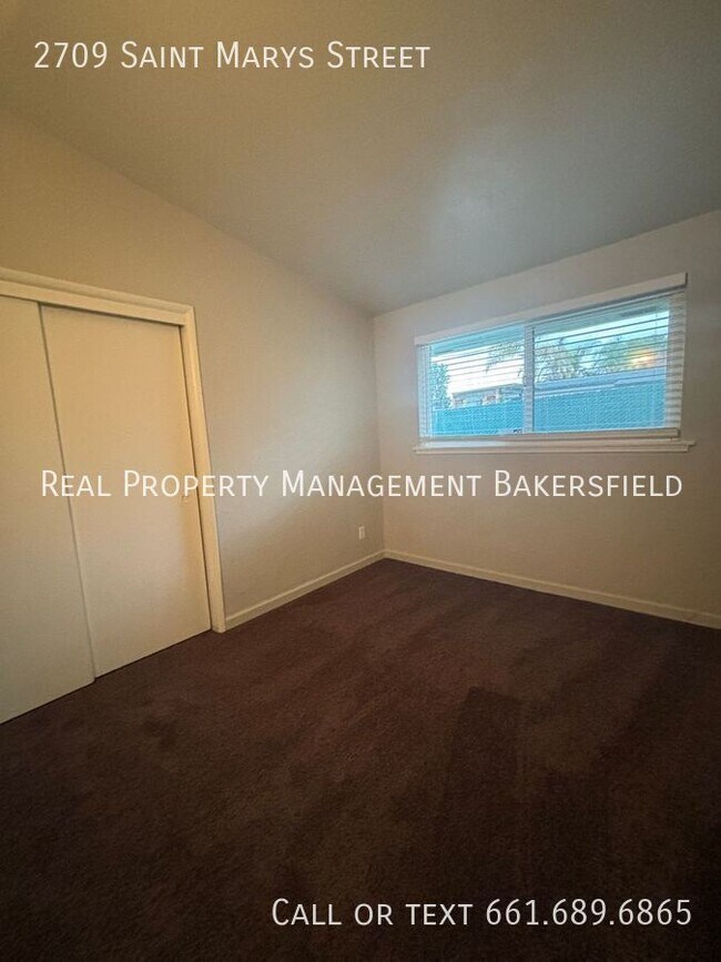 Building Photo - 2709 St Marys St