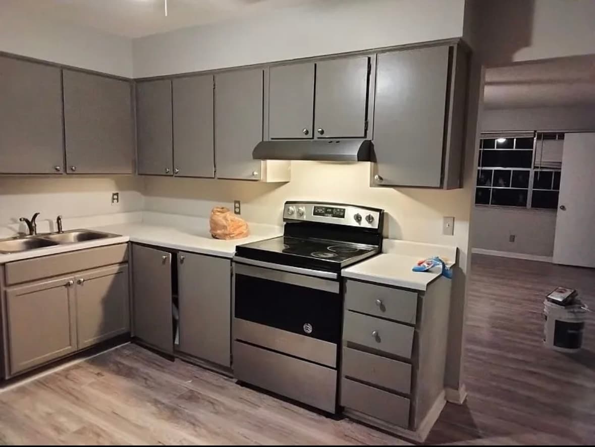 Building Photo - 2509 Oak Forest Dr