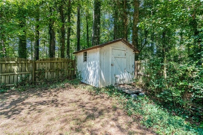 Building Photo - 2759 Shetland Ln NW