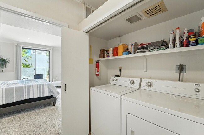 Building Photo - Furnished 2-Bed, 2-Bath Condo in Gainey Ranch
