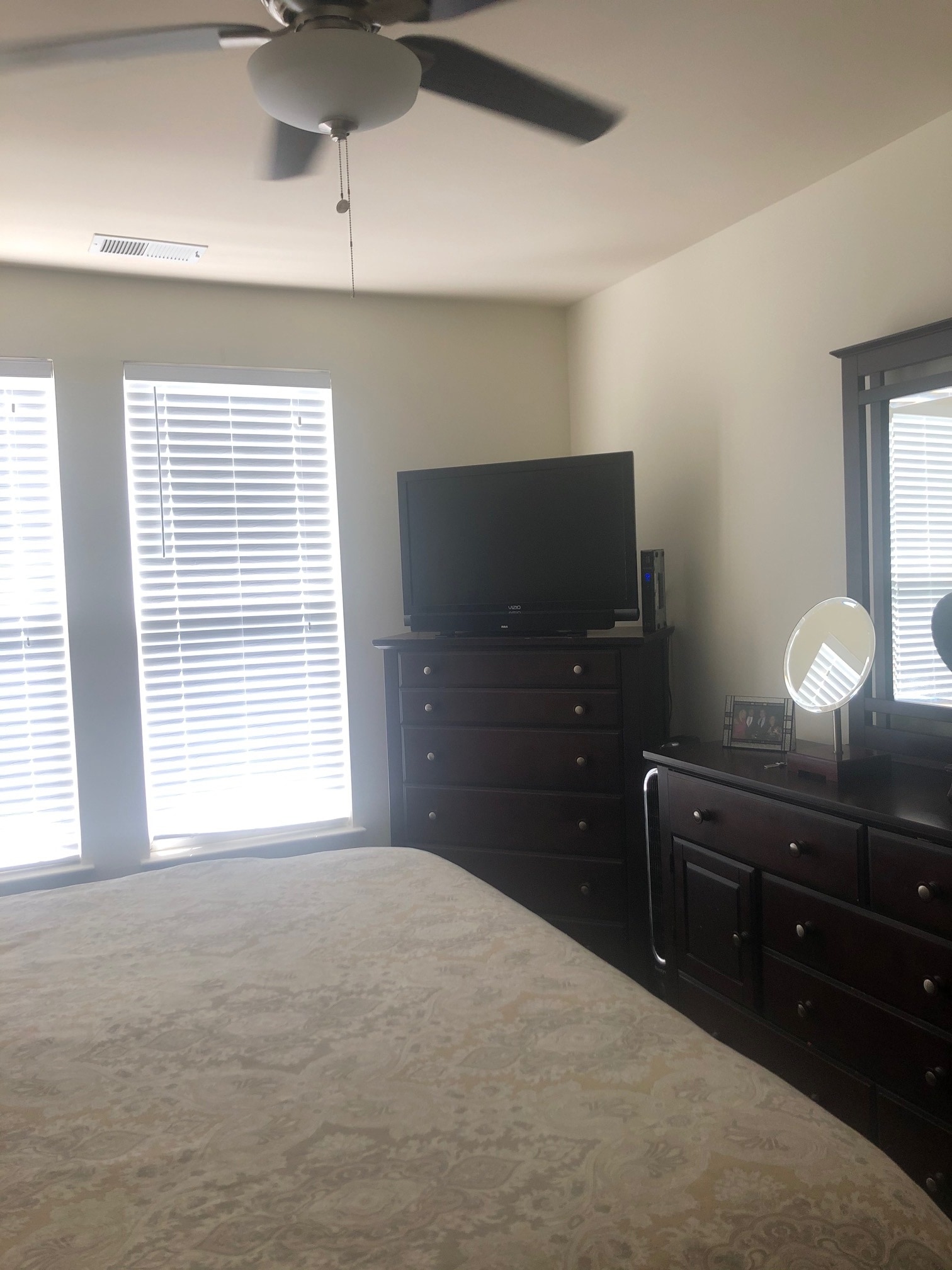 Master Bedroom - 2655 Prosperity Ave