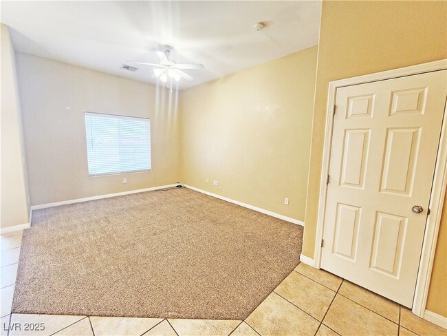 Building Photo - 1421 Star Rd