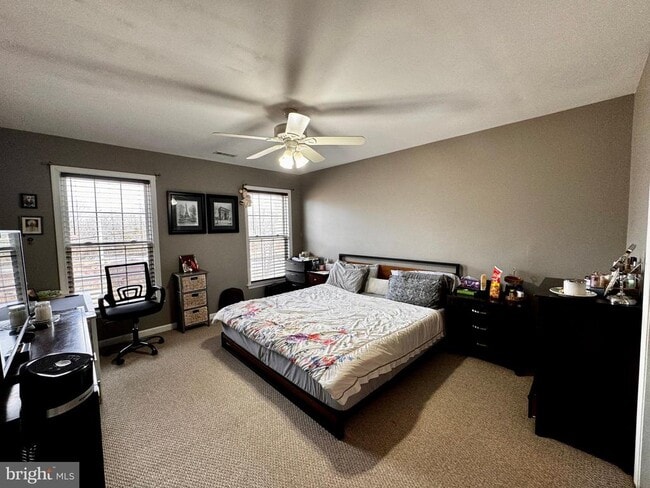 Building Photo - 14202 Hartwood Ct