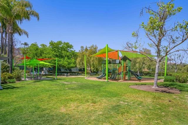 Building Photo - 2480 Bear Rock Glen