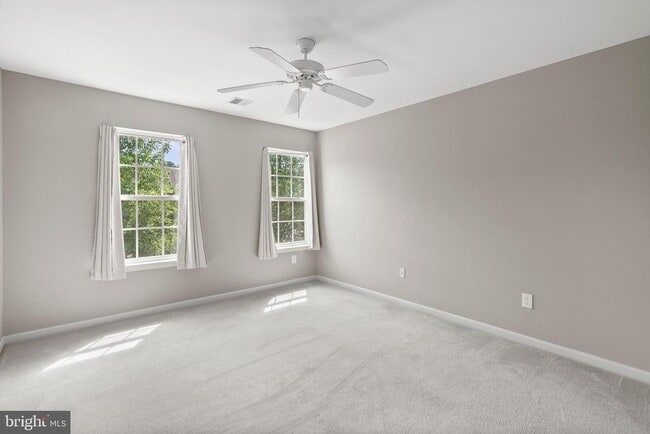 Building Photo - 102 Penns Manor Dr