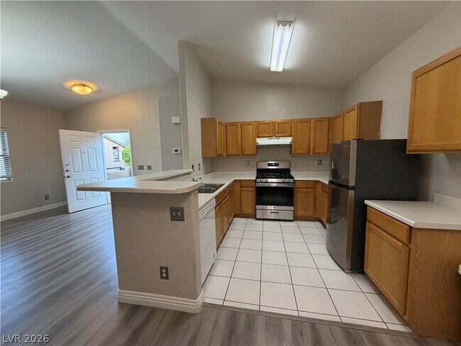 Building Photo - 2053 Quarry Ridge St