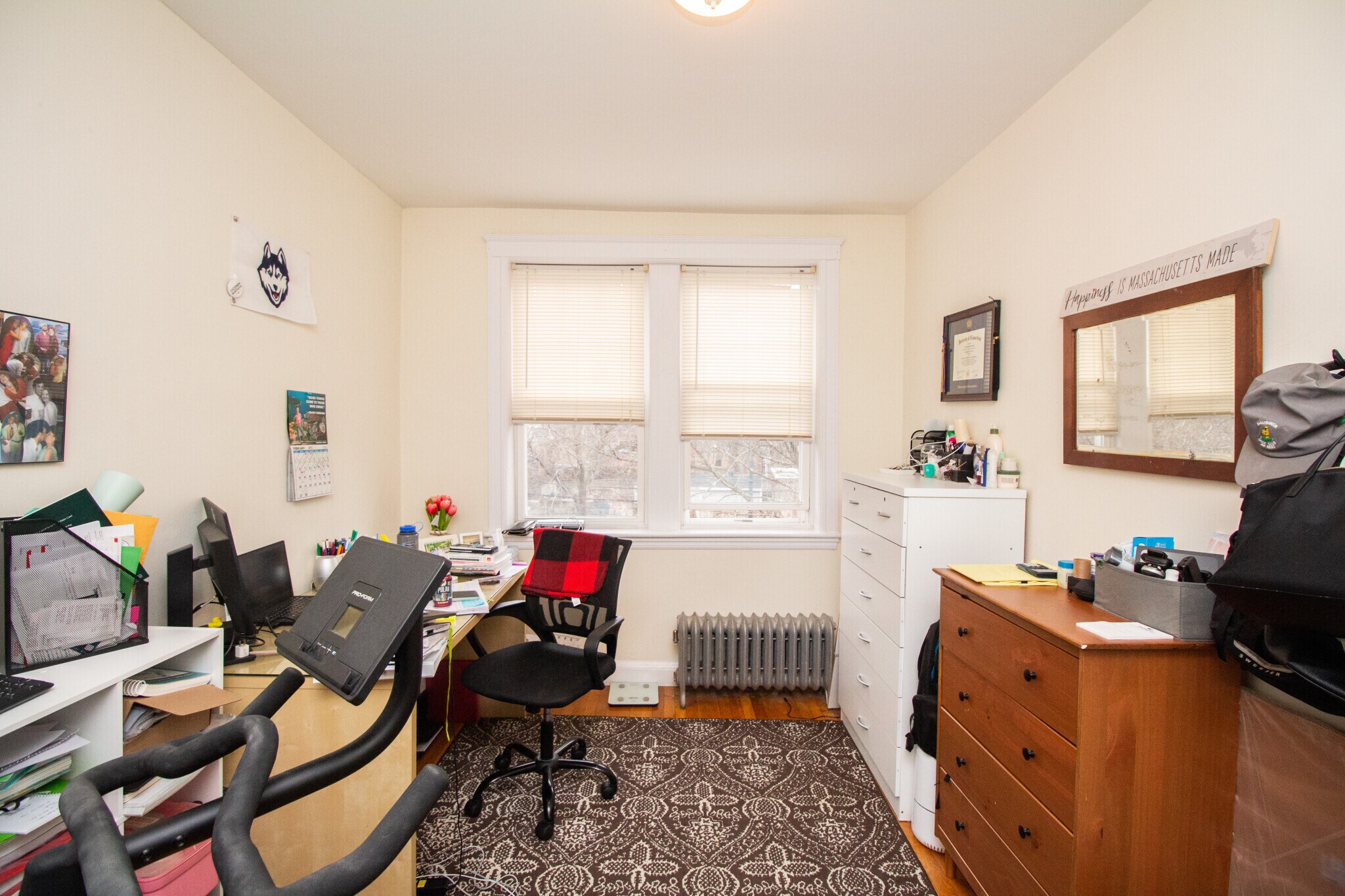 Building Photo - 187 Kent St