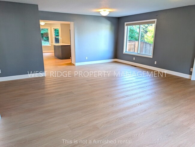 Building Photo - 5530 SW Coronado St