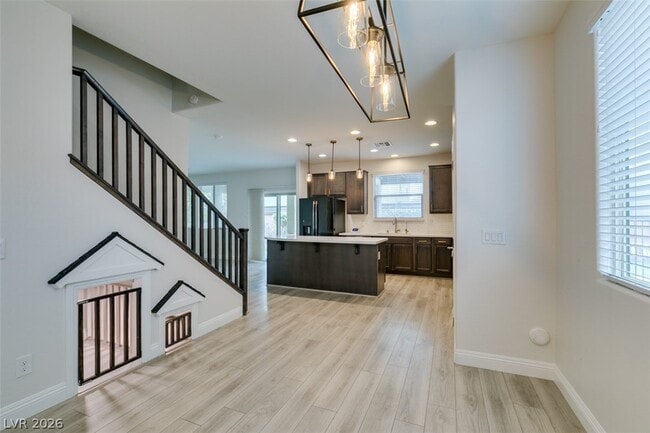 Building Photo - 6633 Autumn Breeze St