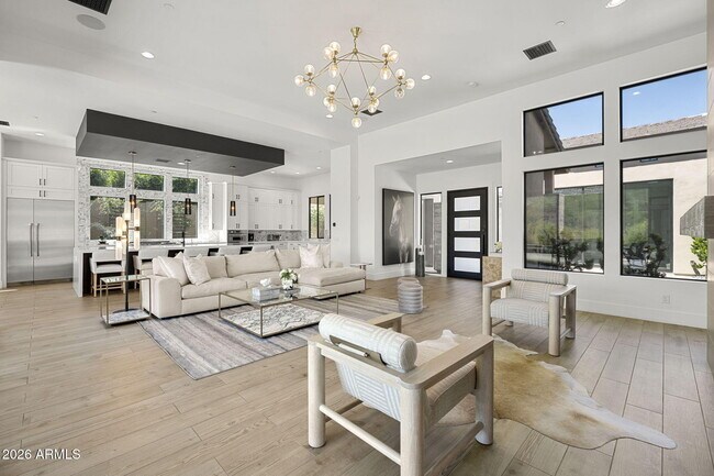 Building Photo - 13267 E Ranch Gate Rd