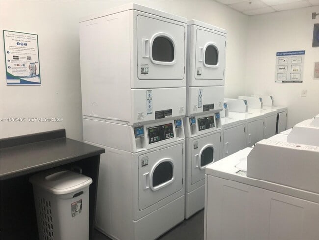 Building Photo - 700 NE 63rd St