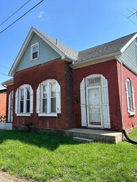 Building Photo - 14 W J St